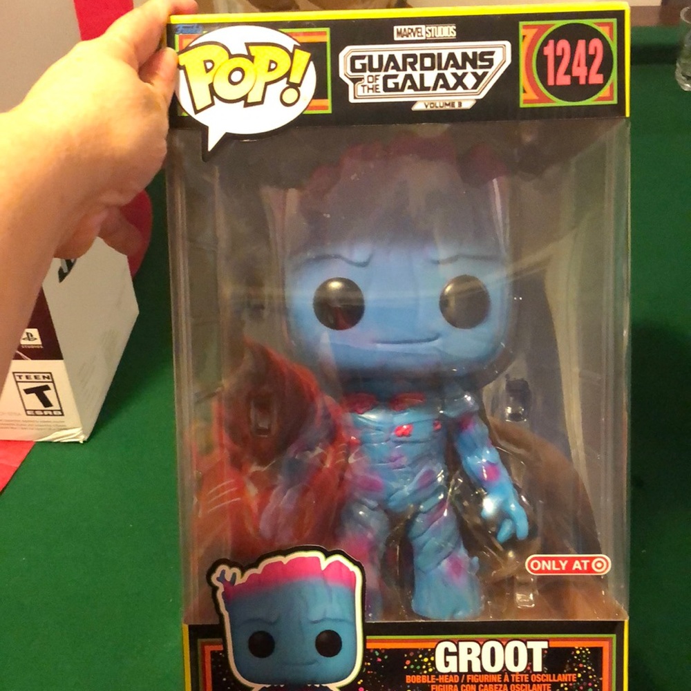 Guardians of the galaxy groot